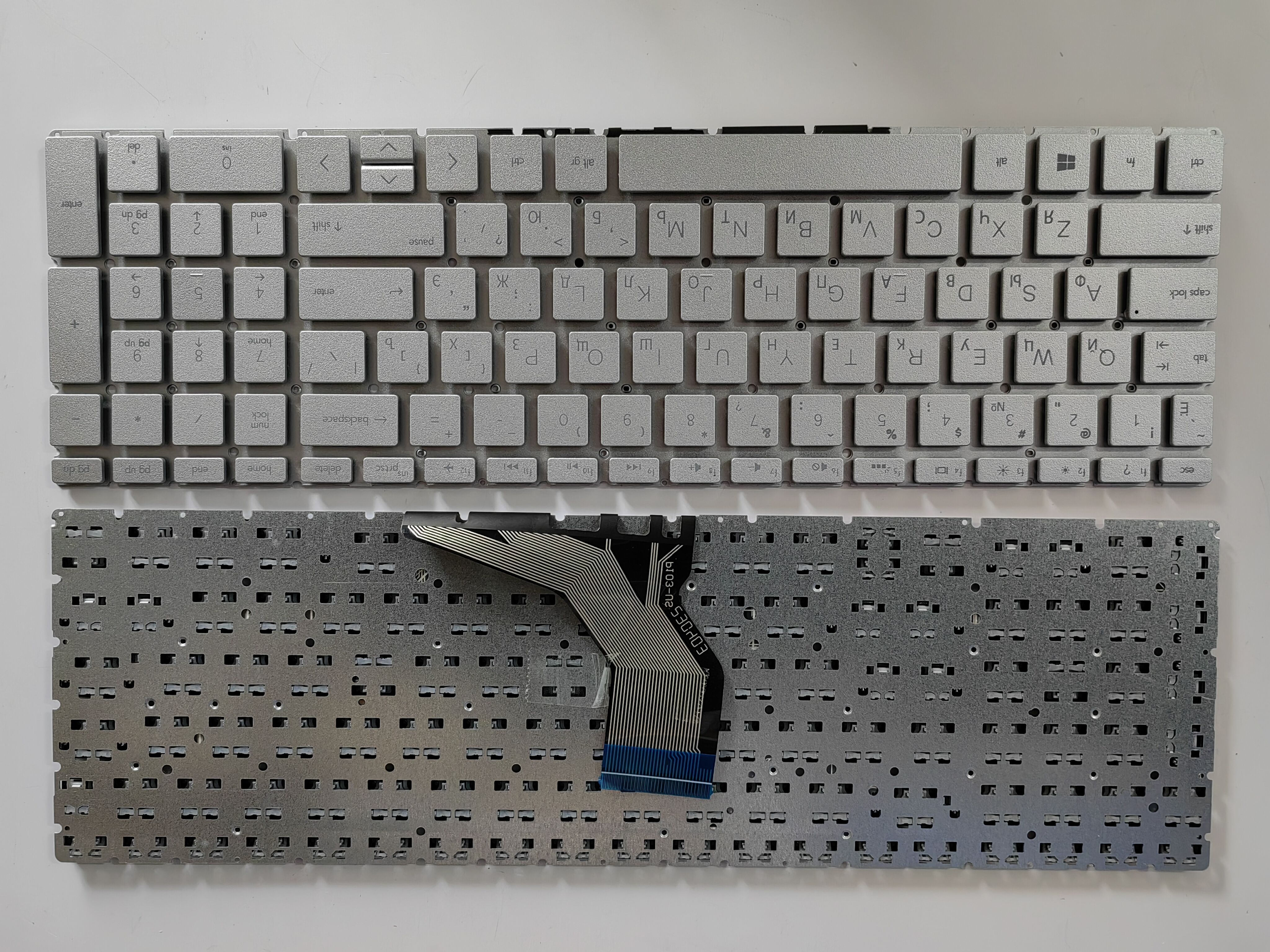 Picture of New Replacement Laptop Keyboard For HP 15-DA/15-CX/15-DK/15-CN/15-CR/15-CS/15-DB SILVER (OEM) RU Layout